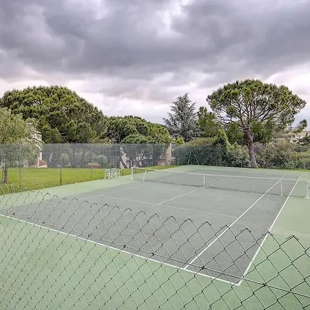 Vue Mer, Piscine - Tennis 公寓 昂蒂布