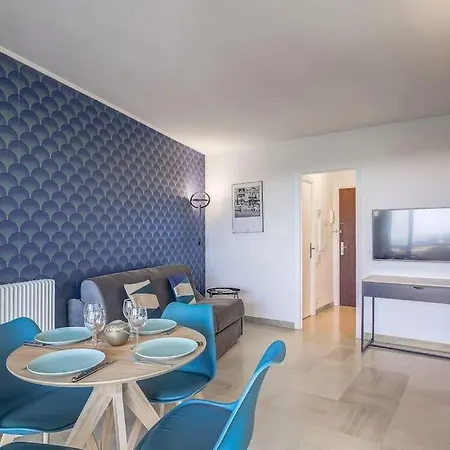 Vue Mer, Piscine - Tennis 昂蒂布